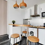 Modern Studio In The Heart Of Paris - Residence