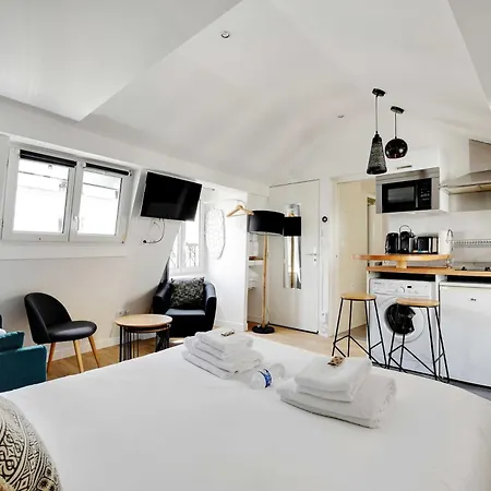 Modern In The Heart Of - Appartamento