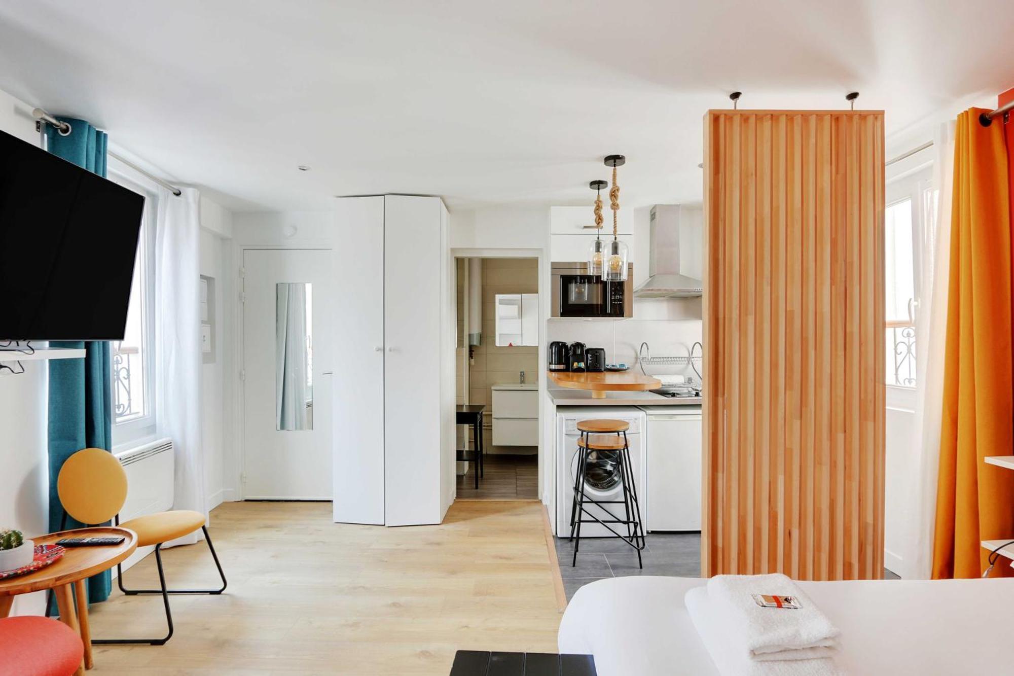 Modern In The Heart Of - *